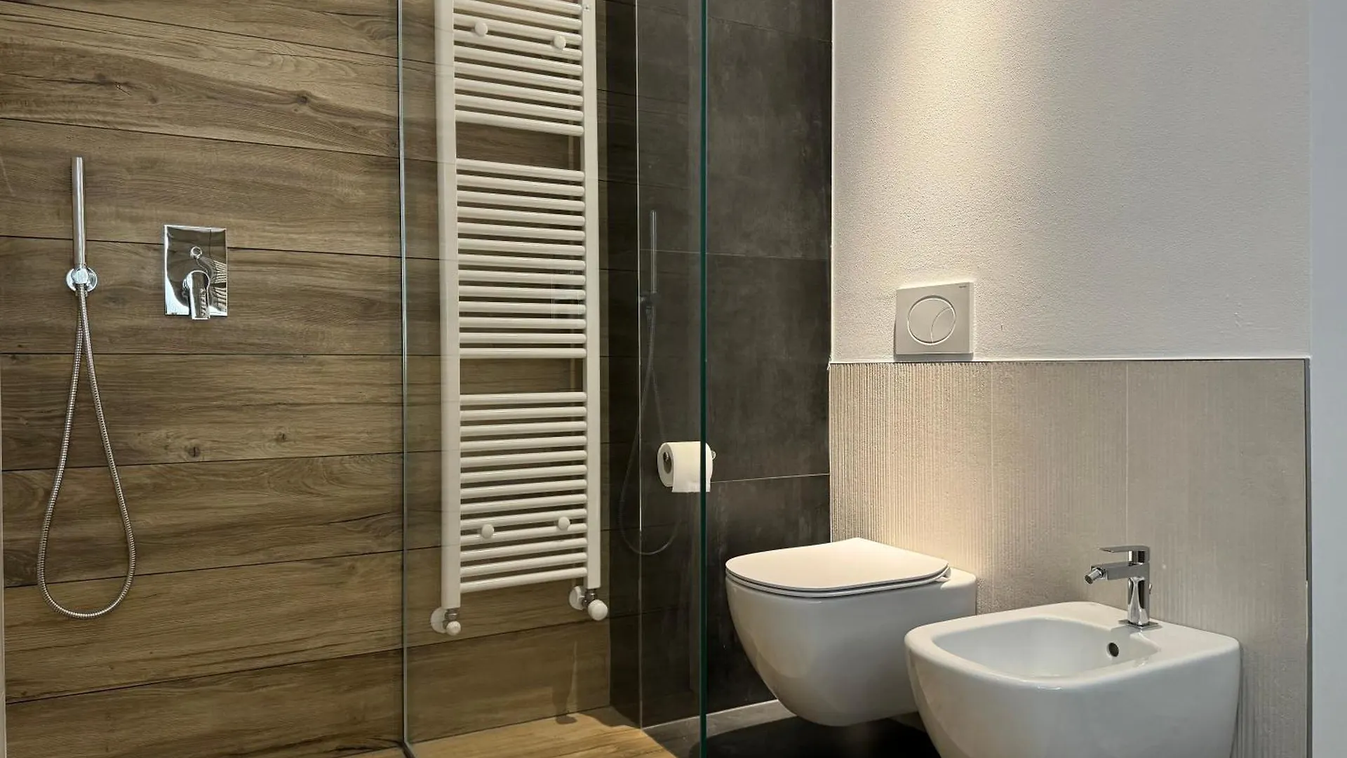 Guest house Adisartur Elegant B&B Orzinuovi Italy